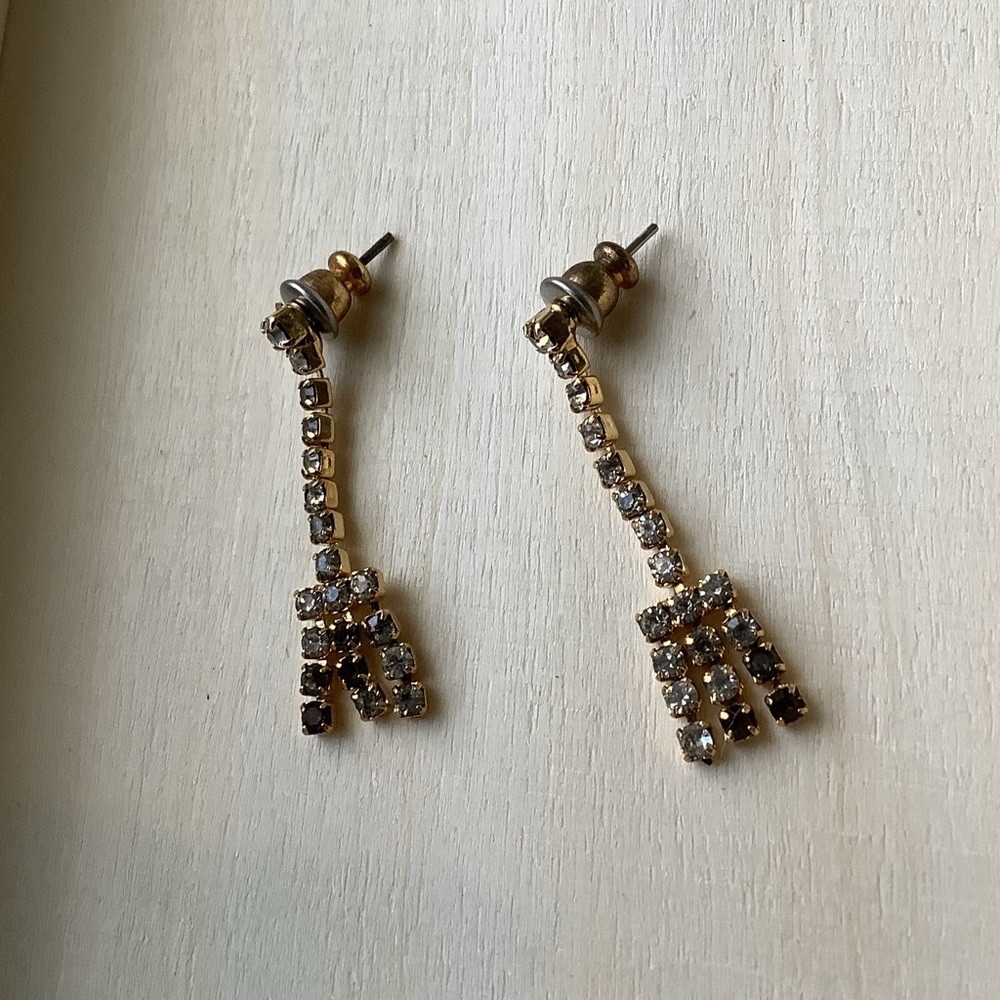 New vintage dangling crystal earrings